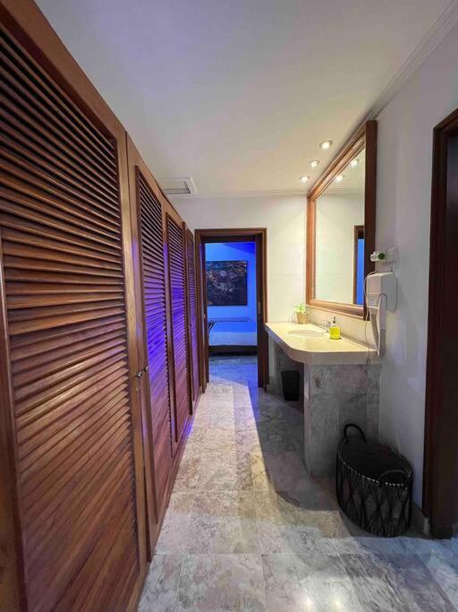 Bali Berg Villa, * Sanur (Bali)