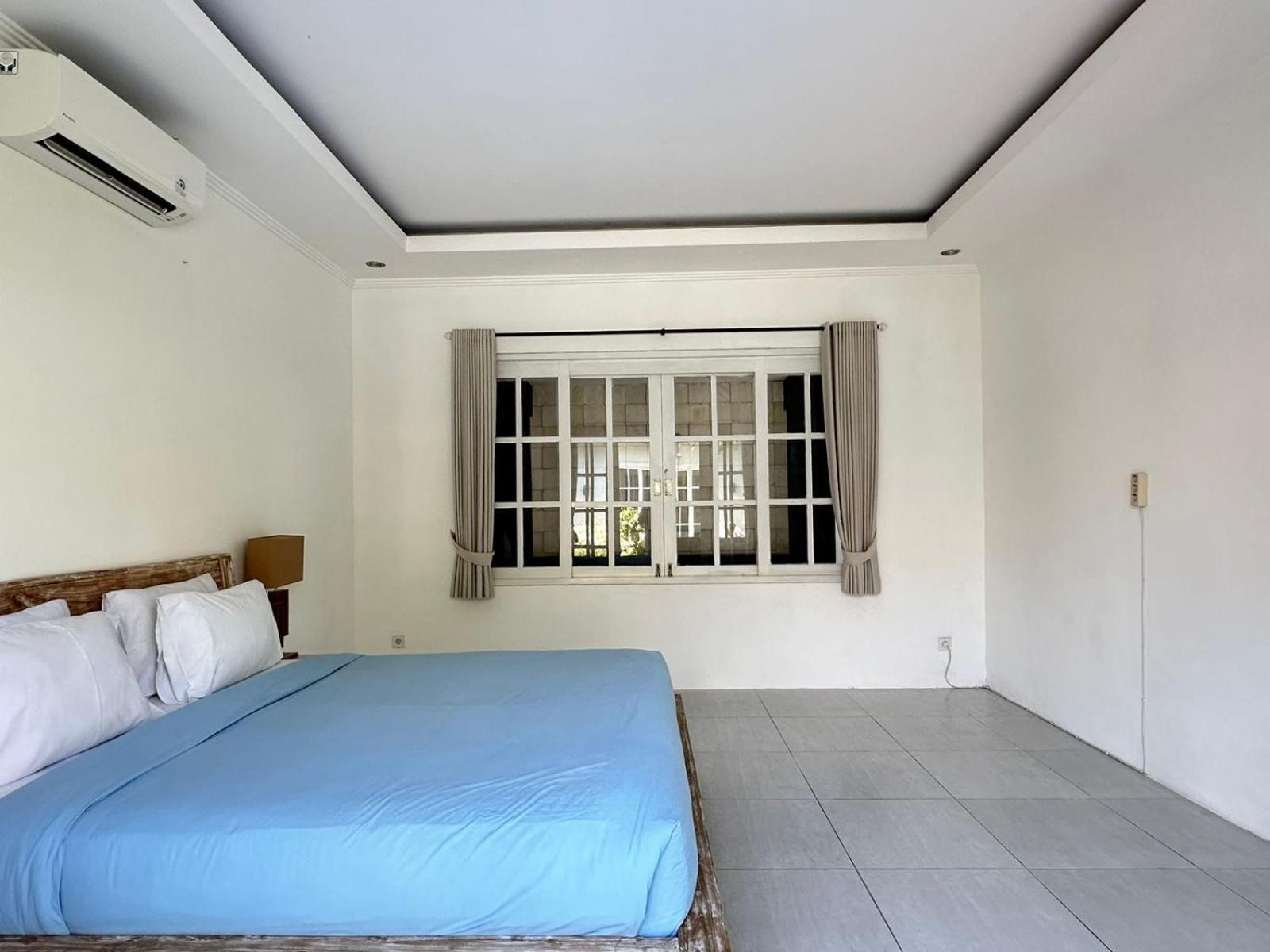 Alam Biru Ii Sanur (Bali)
