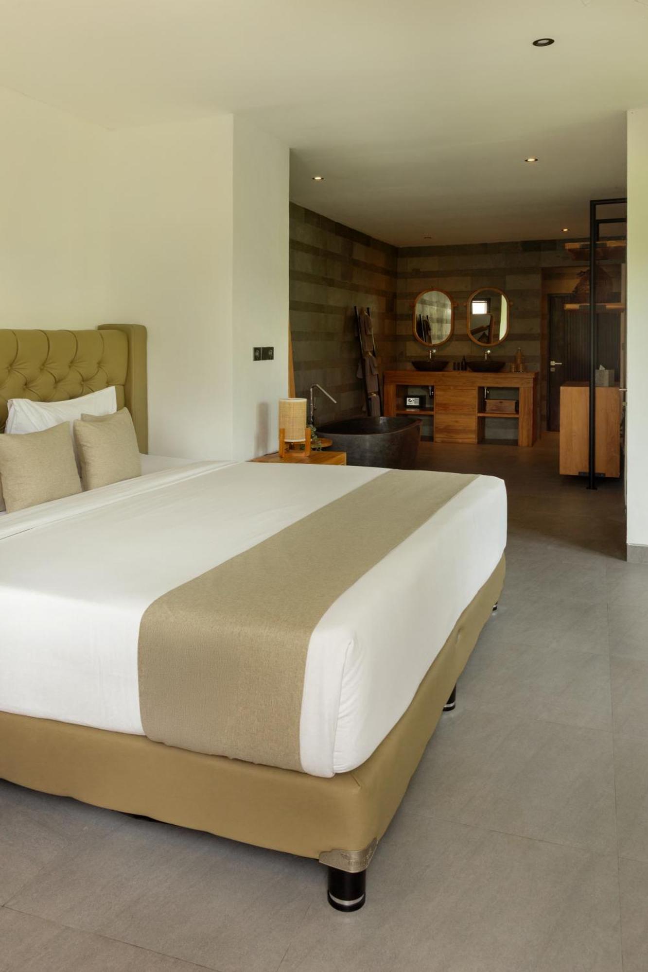 Balidroomvilla Mangrove - Full Serviced - Beachside Villa *