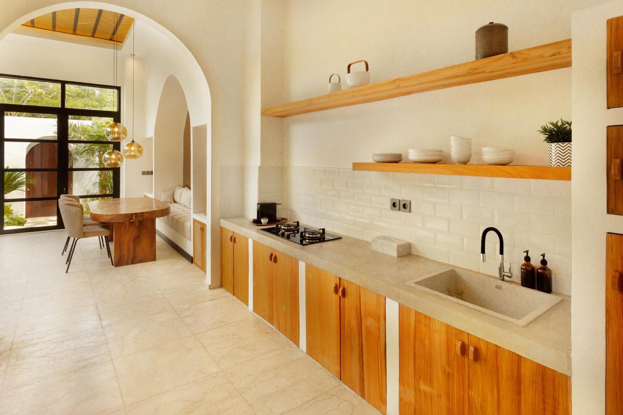 Balidroomvilla Mangrove - Full Serviced - Beachside Villa Sanur (Bali)