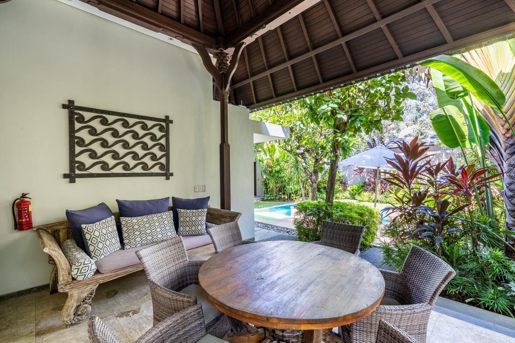 Kejora Beachfront Villa *