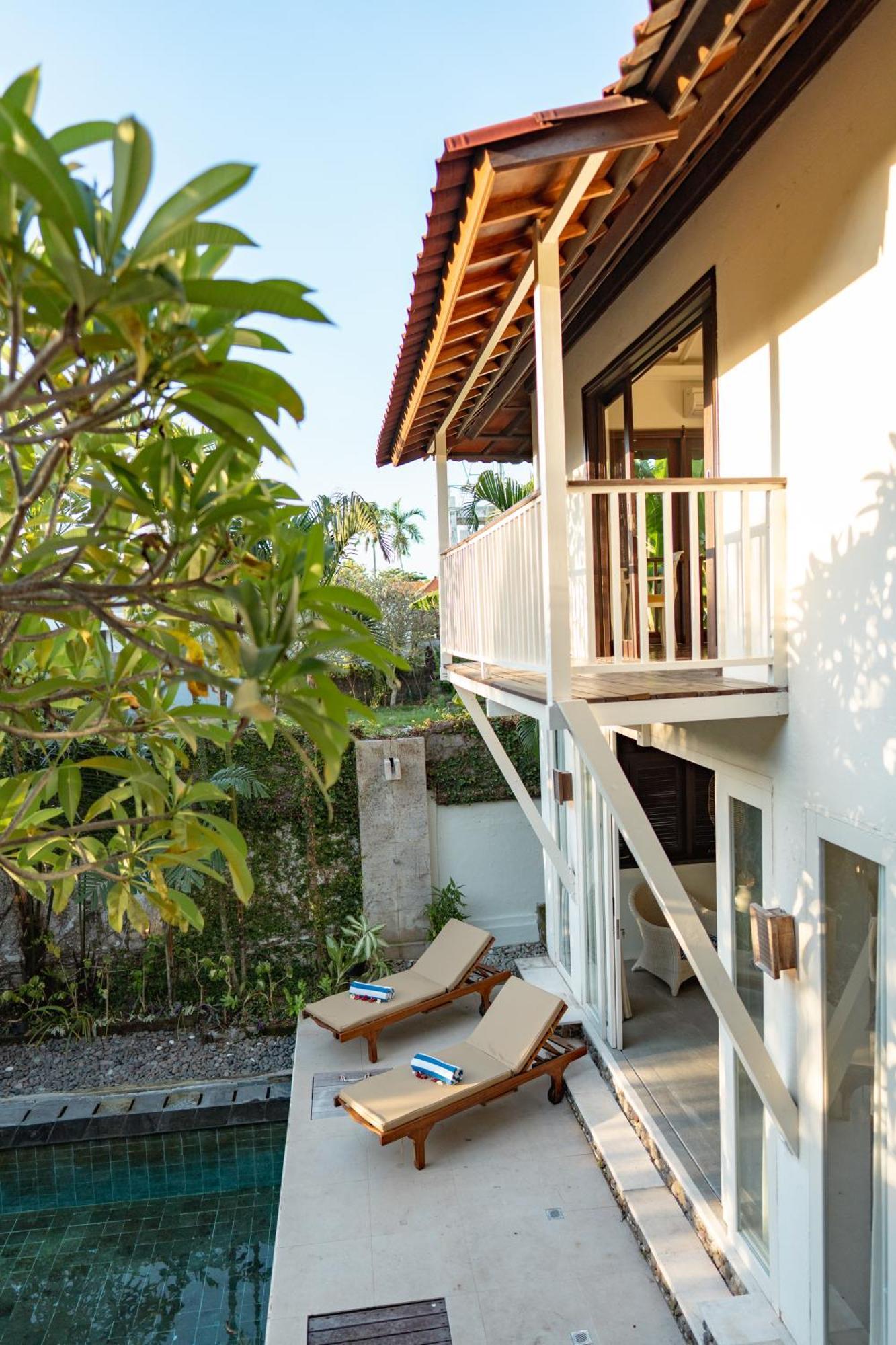 Luxury 3 Bed With Pool In Great Location With Beachfront Spa Access Villa *