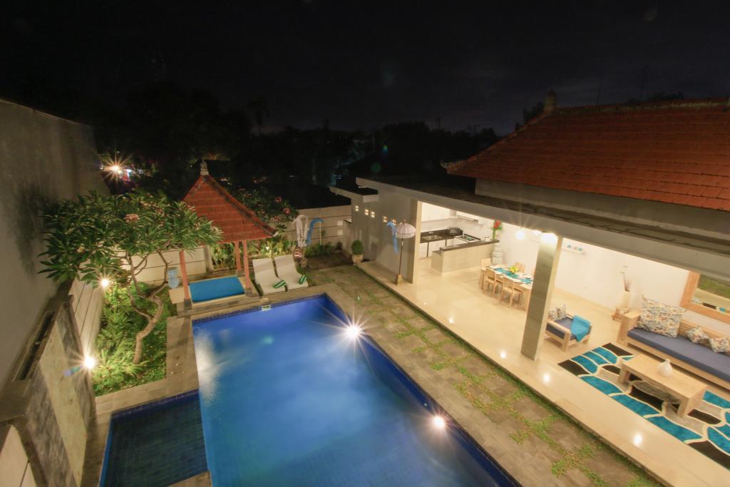 Villa Alam Biru