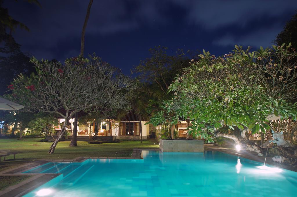 Natah Bale Sanur (Bali)