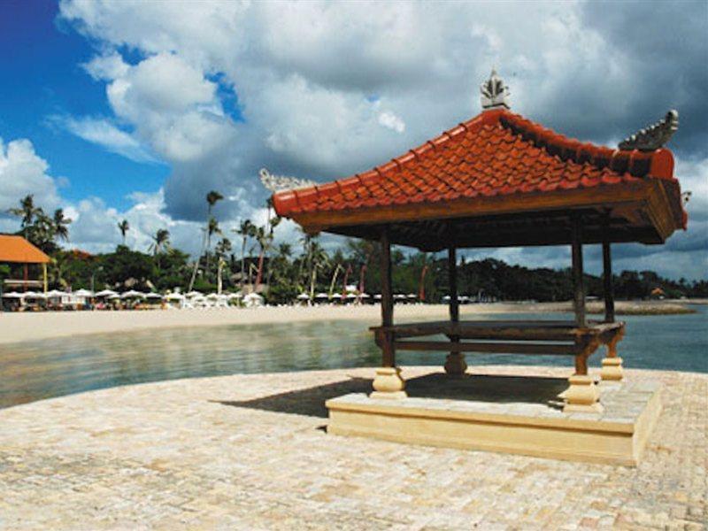 Campo de férias Respati 3*