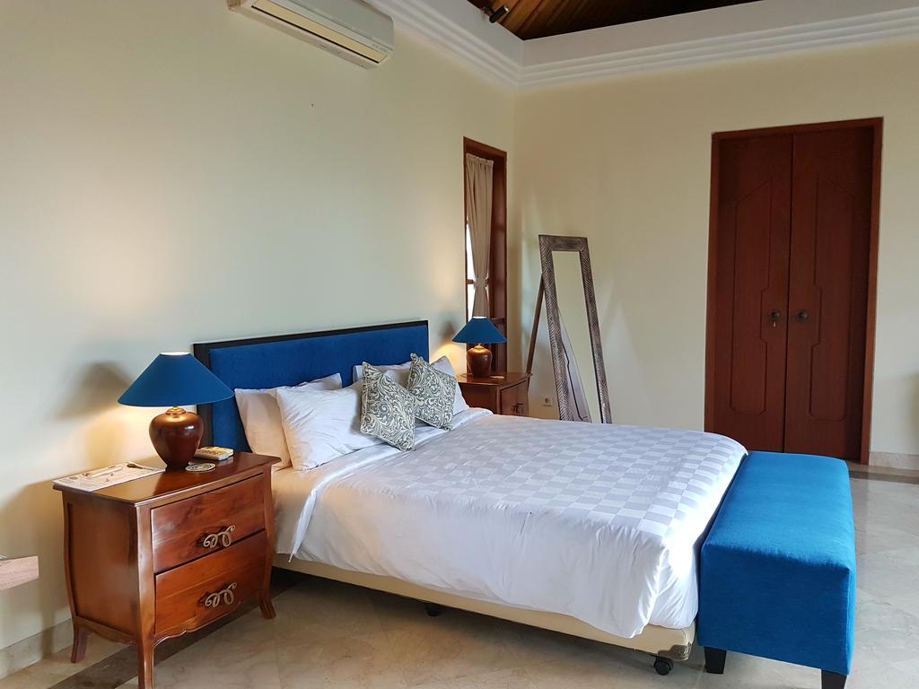 Guest house Lily Luxury 4*