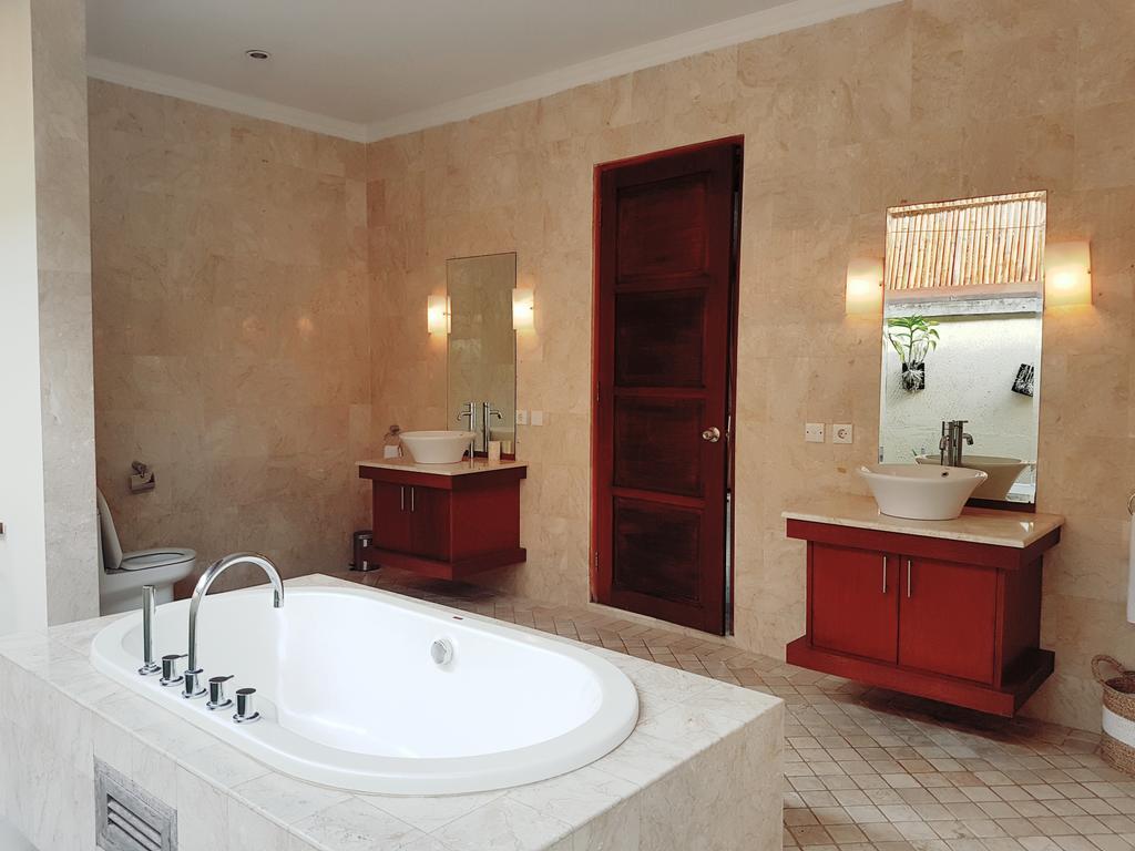 Guest house Lily Luxury 4*