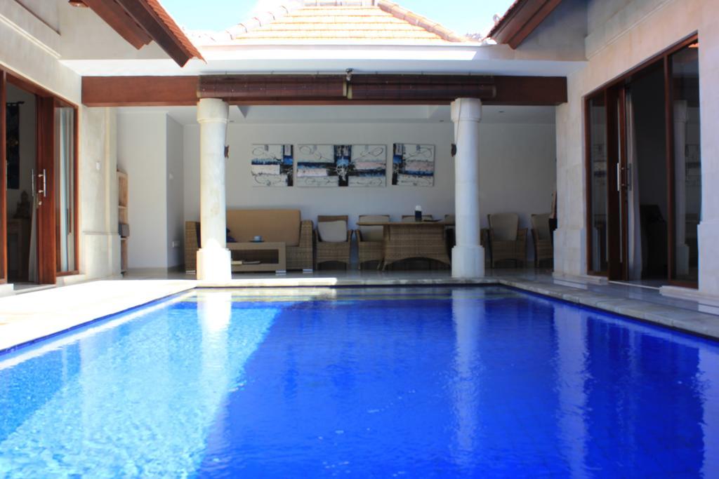 Taman Kesari Villas