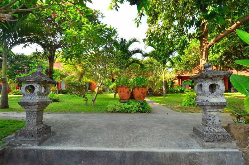 Inna Sindhu & 3* Sanur