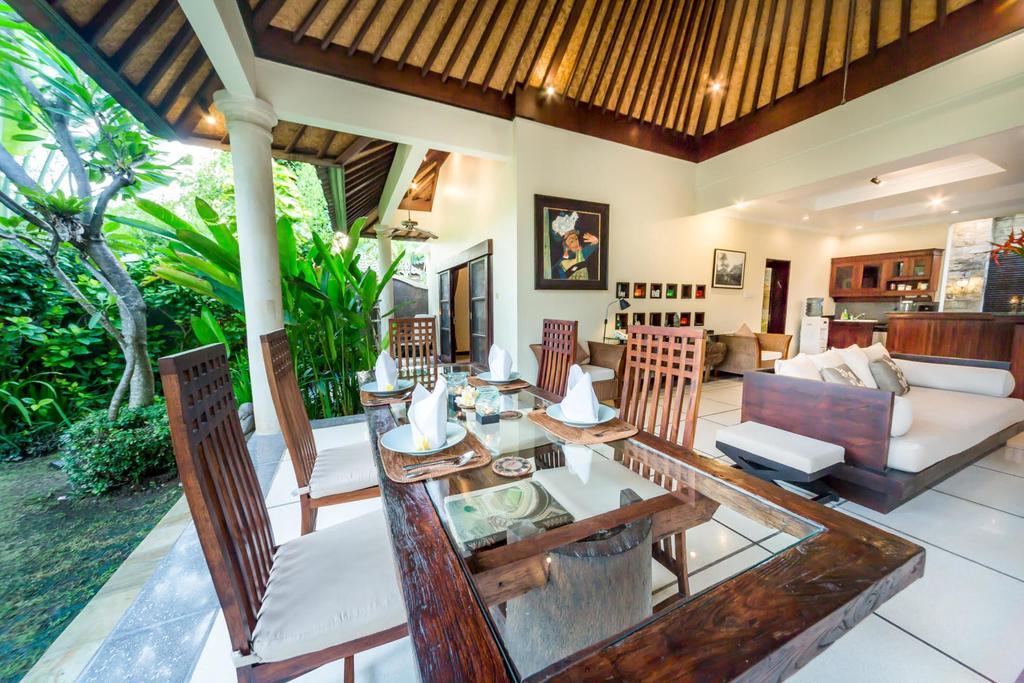 Villa Frangipani *