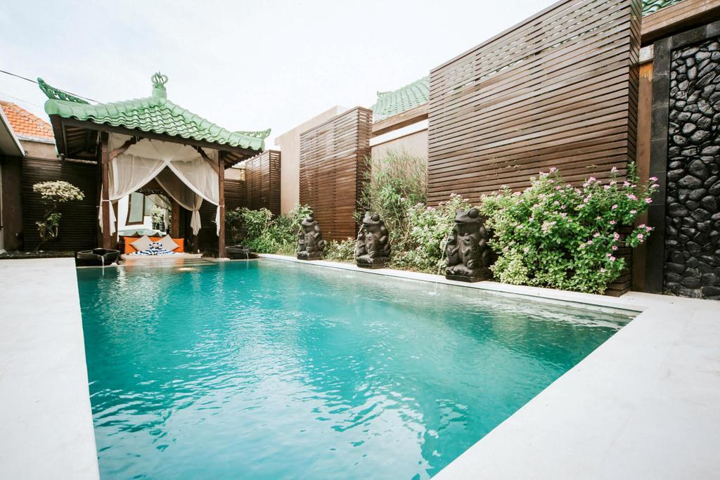 Frangipani Villa