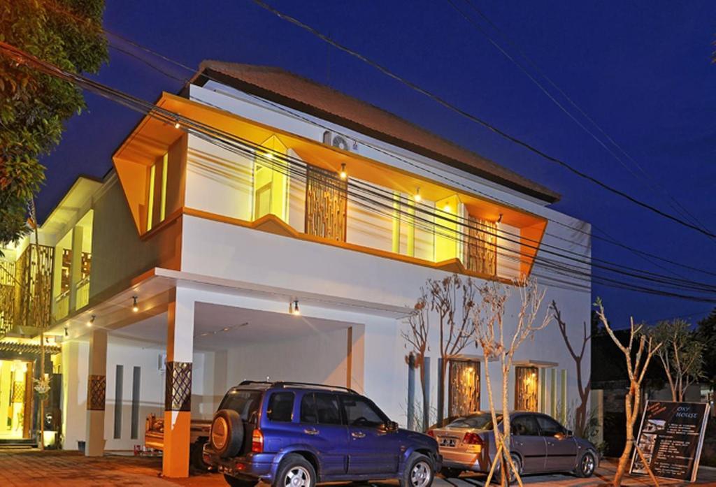 Hotel Oxy House Bali 2*