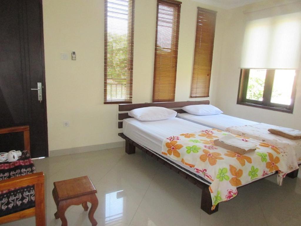 Rika Guest house *