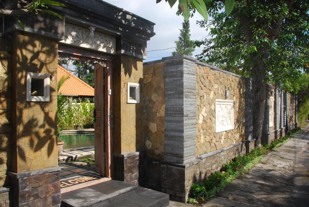 Wikarmas * Sanur