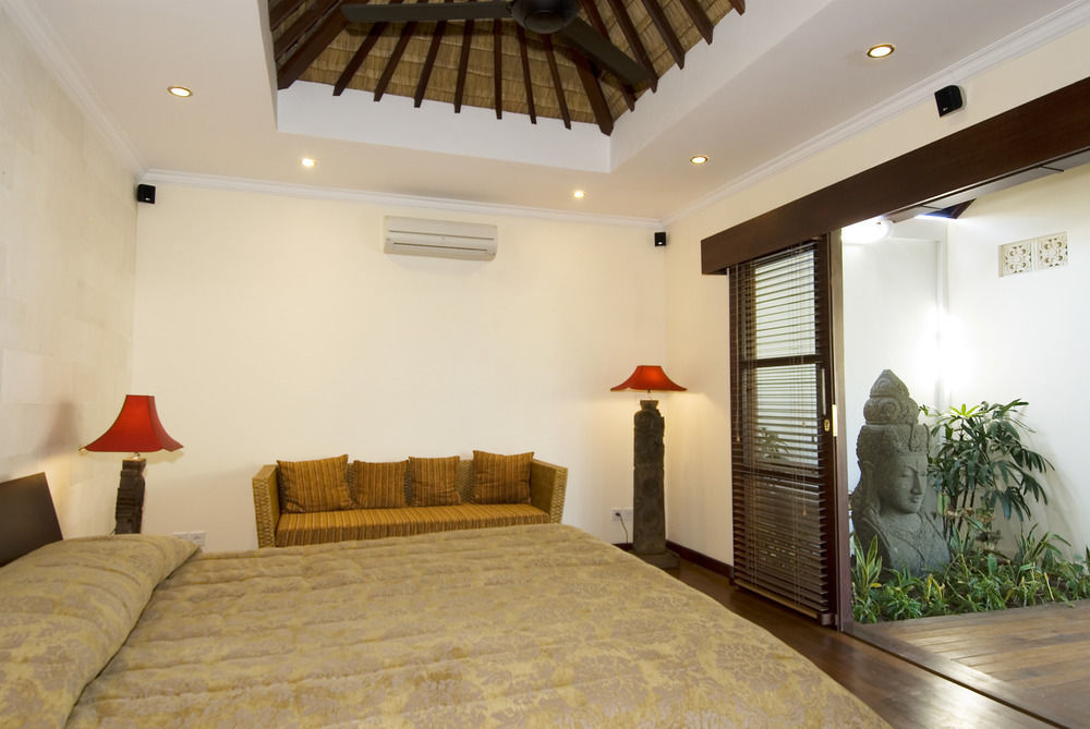 Villa Ellora *