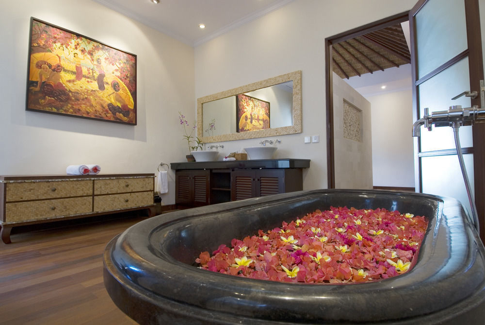 Ellora Villa *
