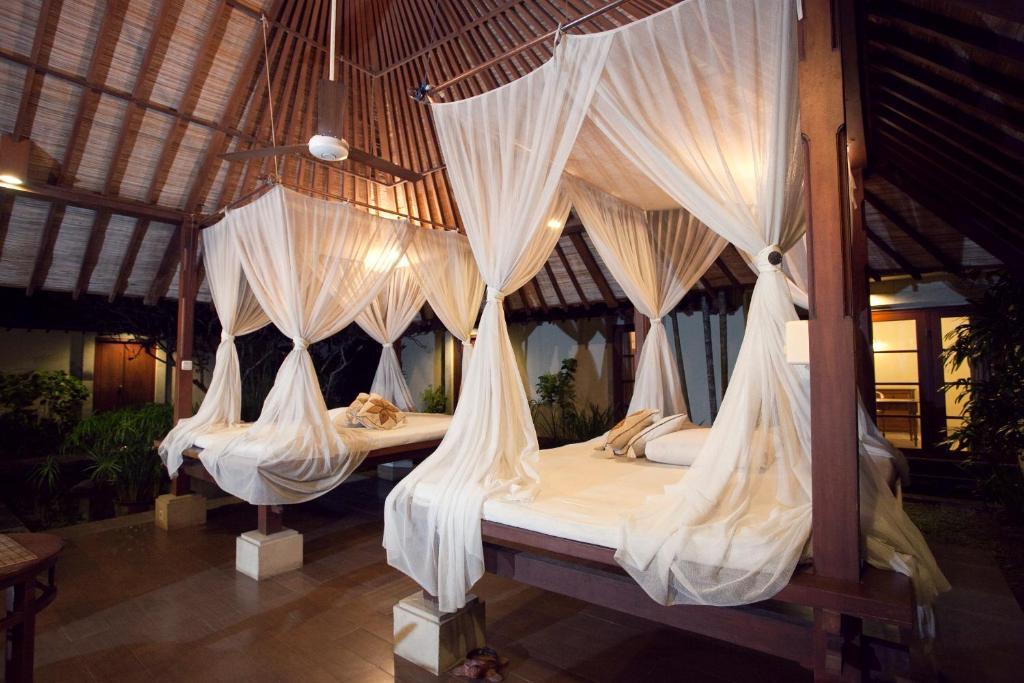 Natah Bale Sanur (Bali)