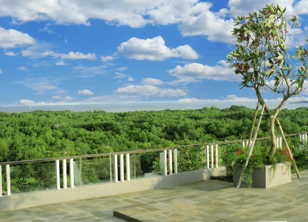 Harrads And Convention Hotel 4*