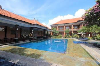 Hotel Ramayana 2*
