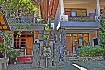Yulia 2 * Sanur