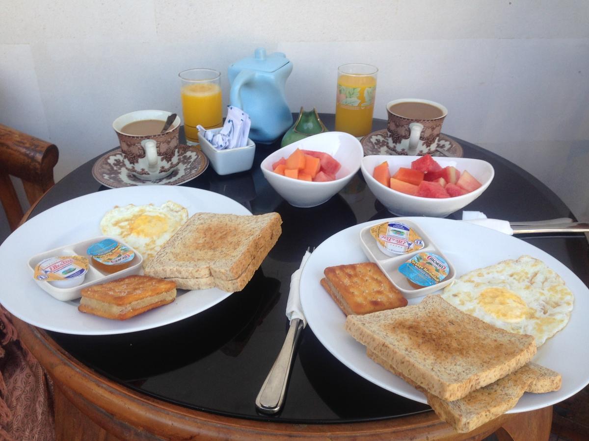 Kubu Daton 3* Sanur (Bali)