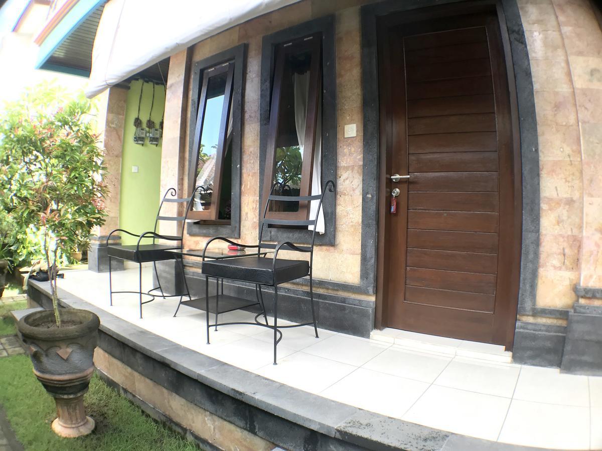 Tegal * Sanur (Bali)