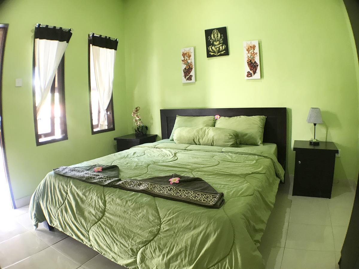 Tegal * Sanur (Bali)