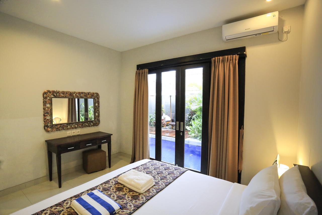 Nyoman Sanur (Bali)