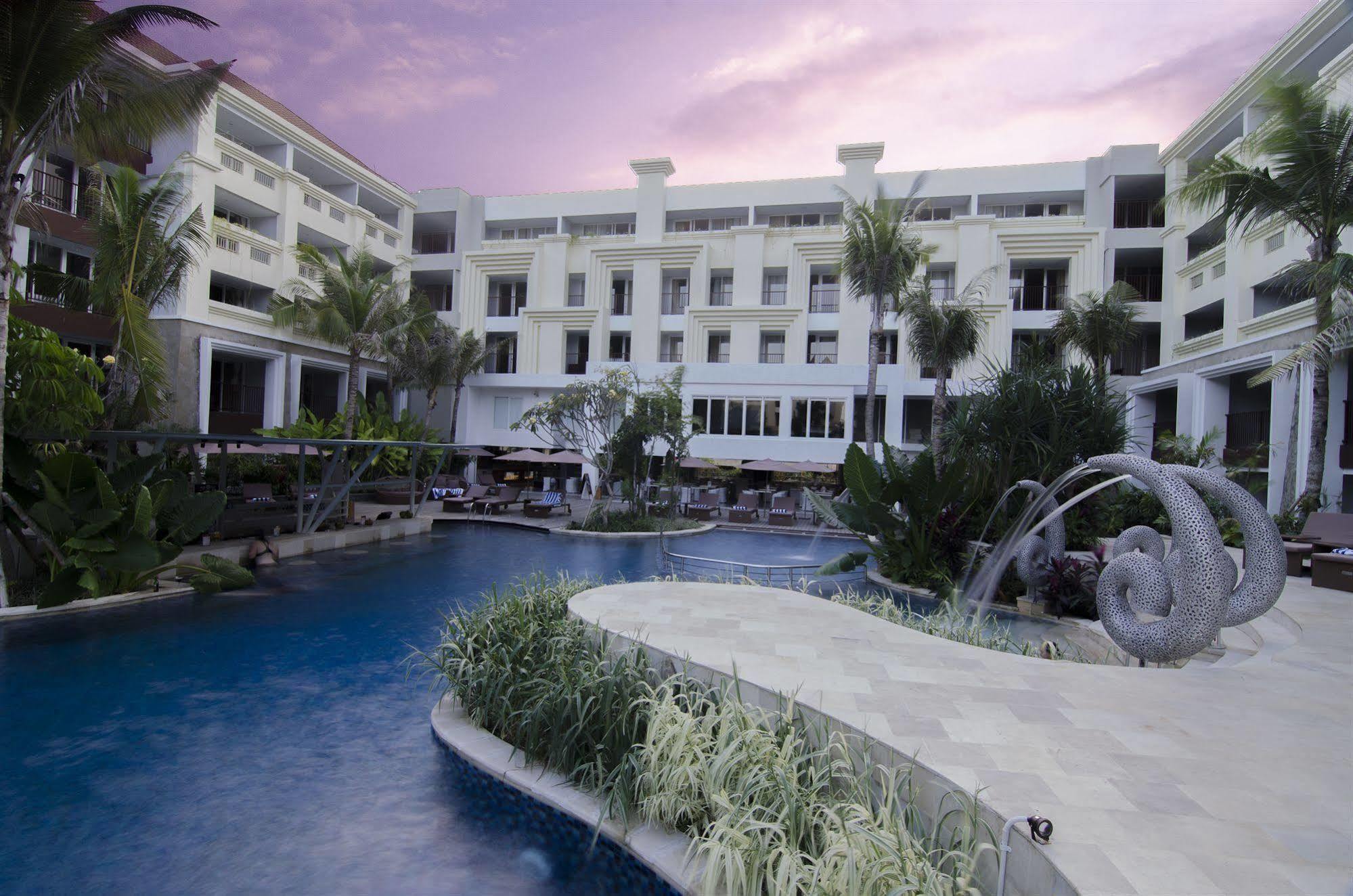 Resort Sanur Resort Watujimbar 4*
