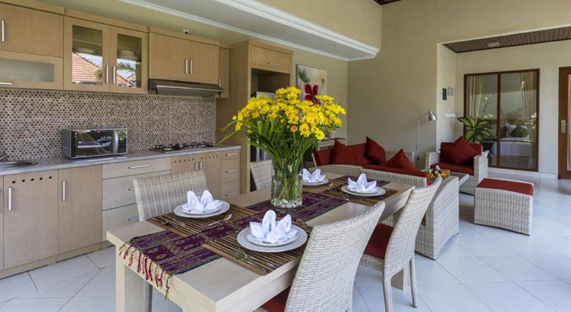 Tulip Villa Sanur (Bali)