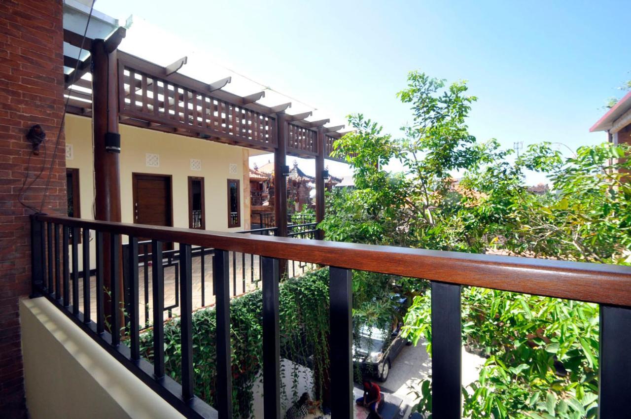 Guest house Kings House Kesari 3*