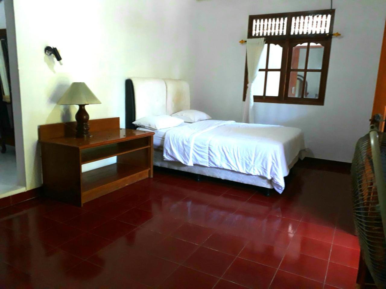 G Saskara Homestay *