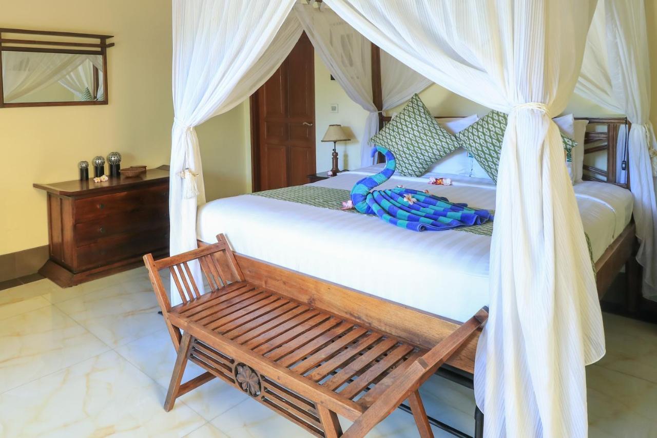 Villa Emerald Villa B-18