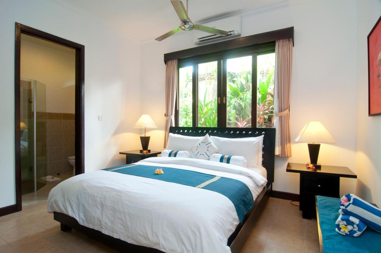Selaras Villa *
