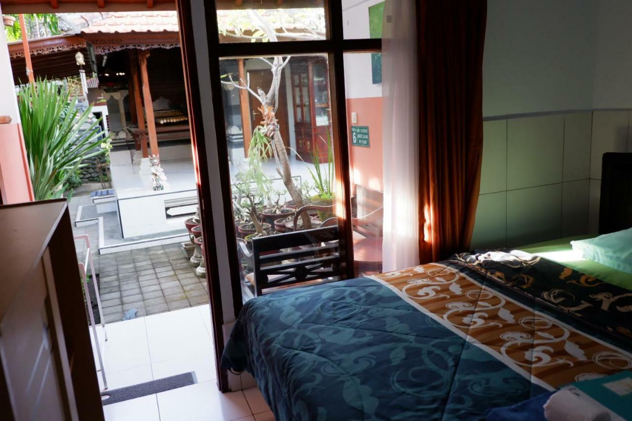 Tjana Homestay Homestay *