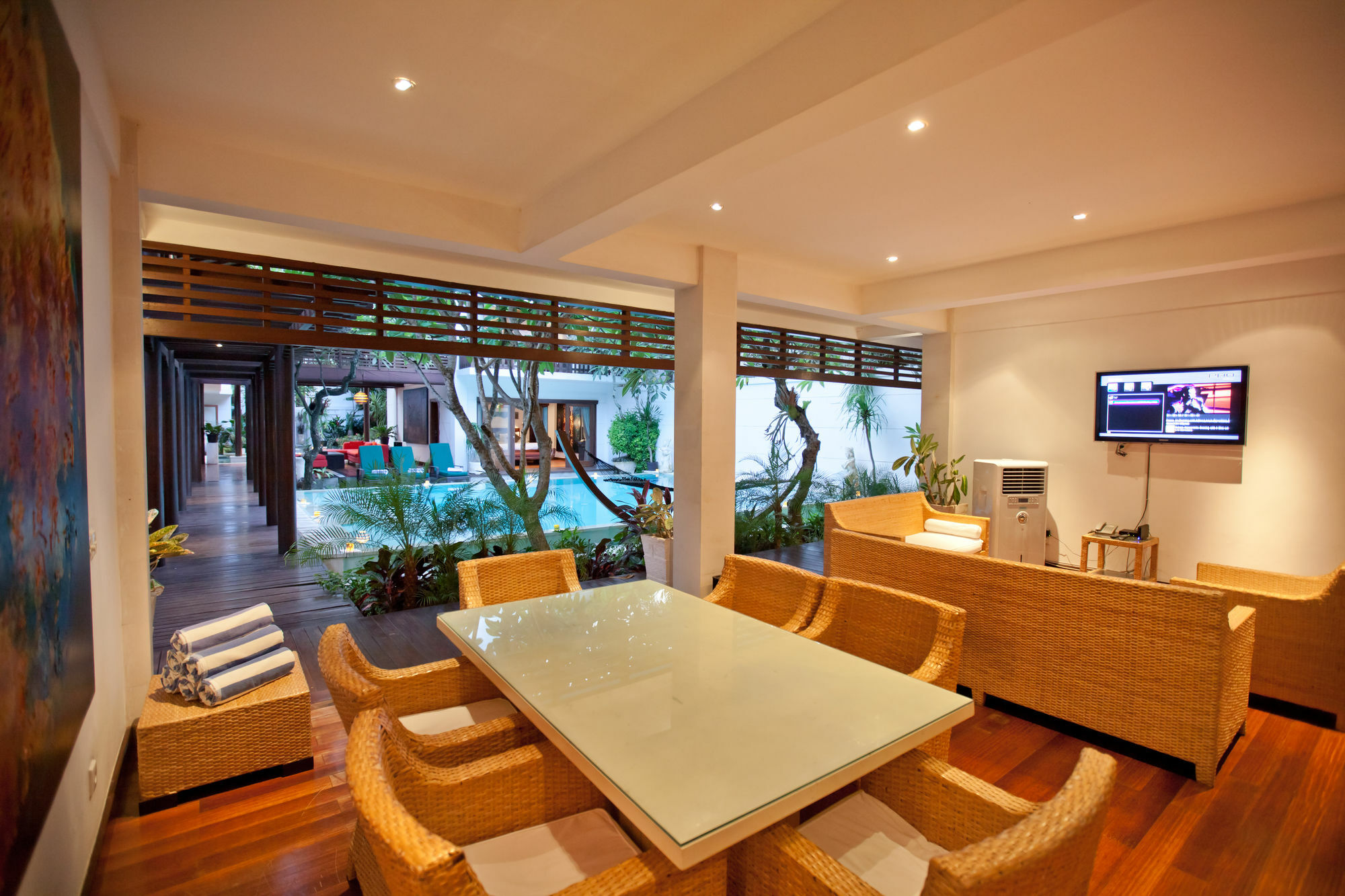 Casis By Nagisa Bali Villa