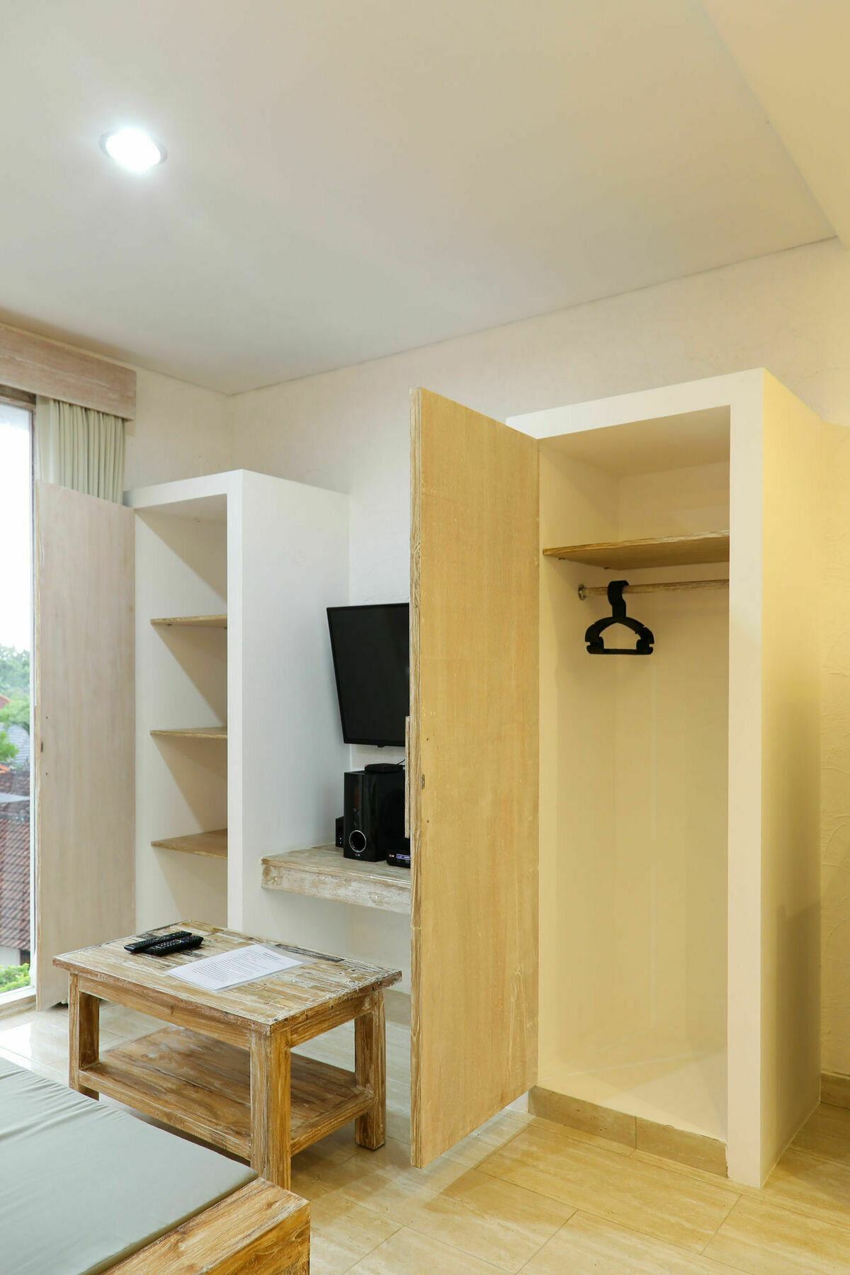 Green Studio Apartment Sanur Gasthuis