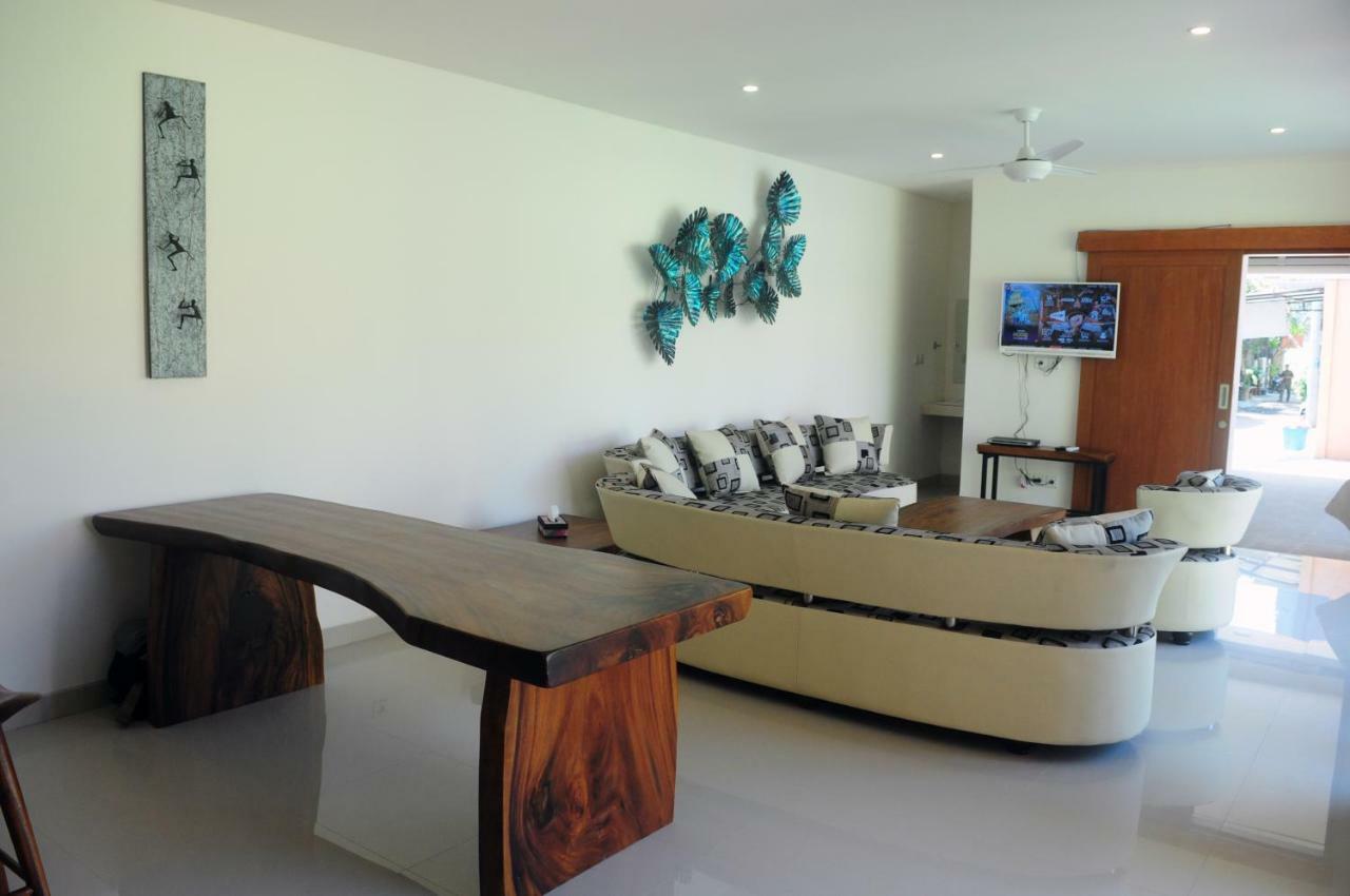 Villa Pineapple
