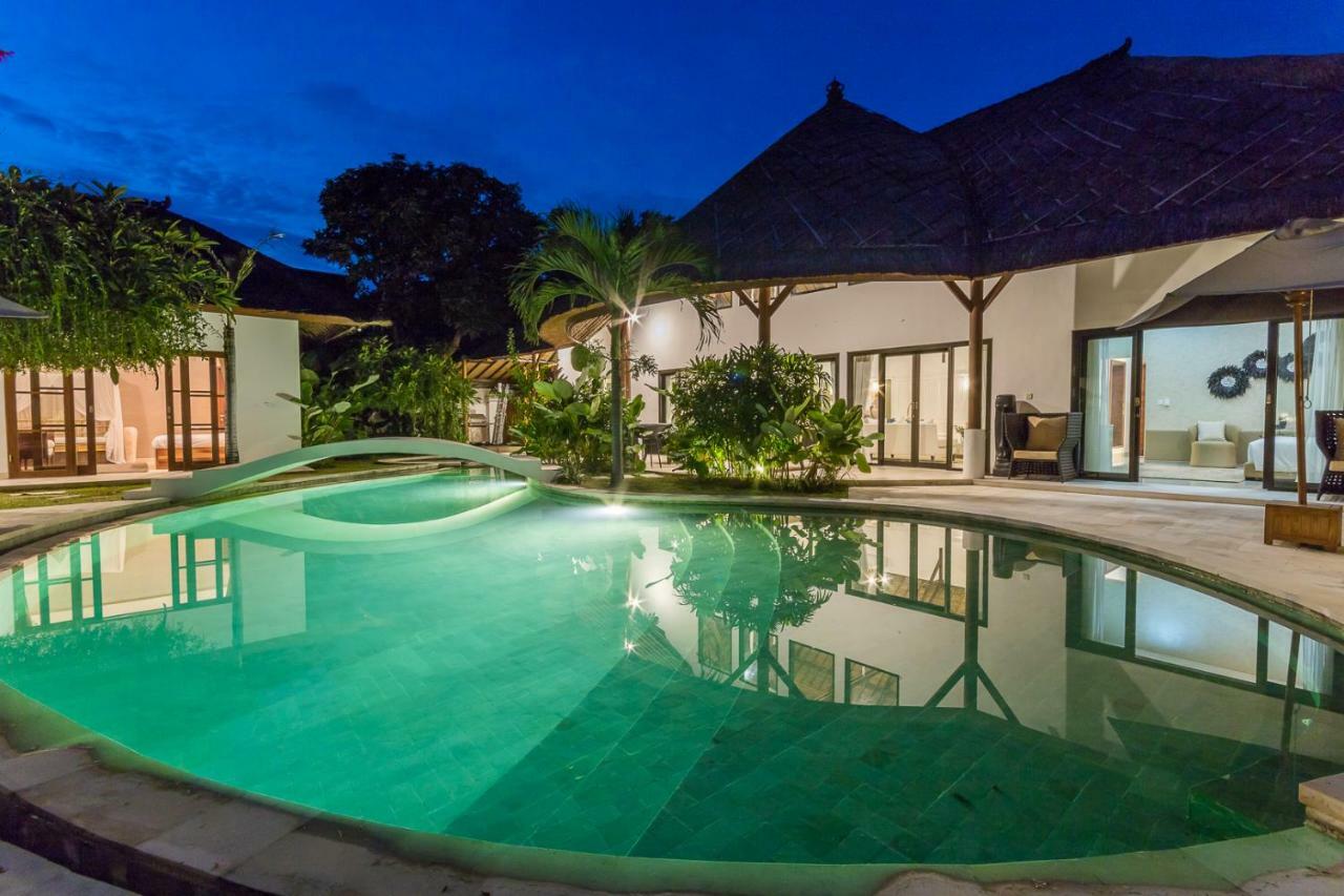 Deh Simba Villa *