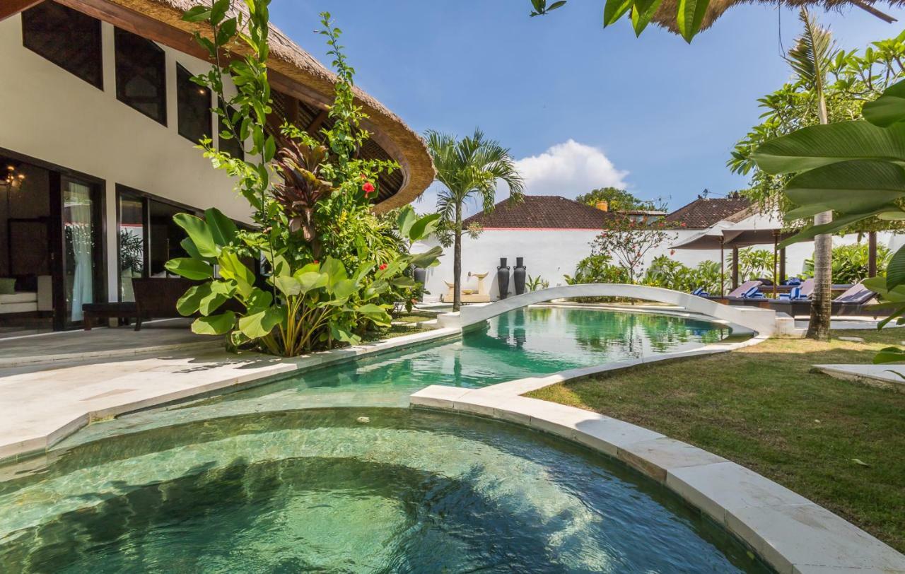 Deh Simba Villa *