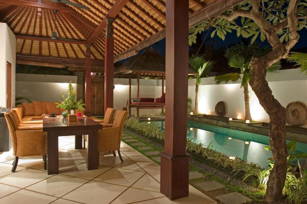 Ellora Villa *