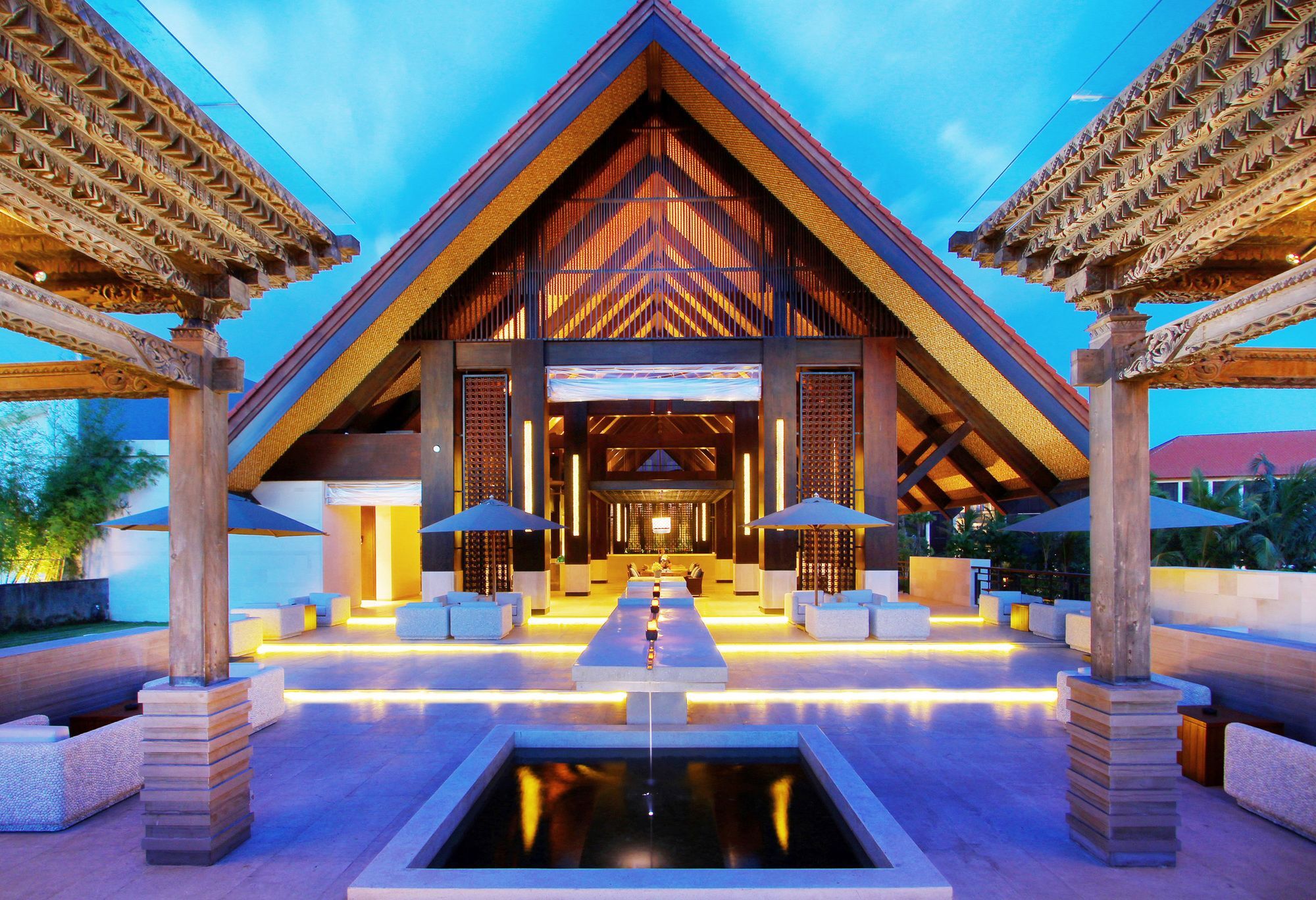 Hotel The At Fairmont Beach Bali
