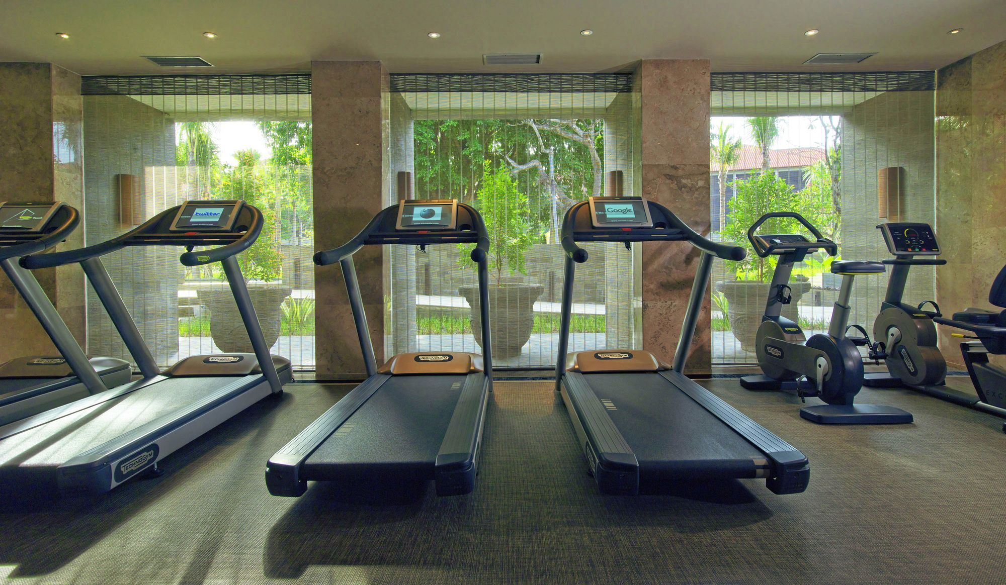 Hotel The At Fairmont Beach Bali