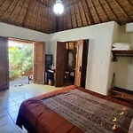 Flash Back Bungalow
