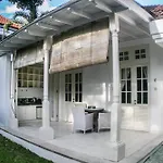 Kolonial House