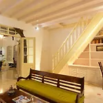 Kolonial House