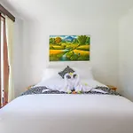 The R Villa Sinabung - Comfort Near The Beach