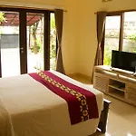 Sekar Waru Homestay