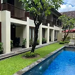 Penny Lane Condo 15 Mins Walk From Sanur Beach