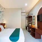 Cove Ransha Stay